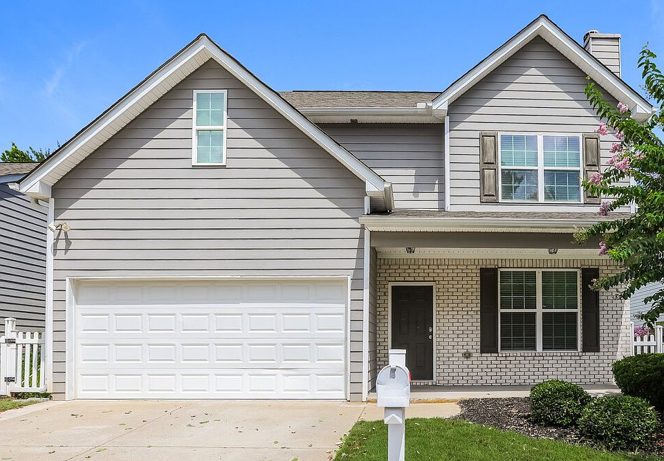1st image of 77 Rosemont Ct