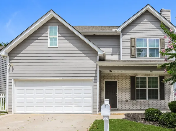 77 Rosemont Ct, Hiram, GA 30141
