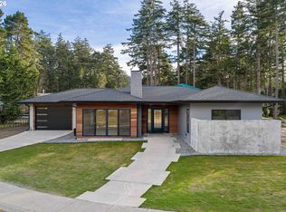 1118 Talus Way, Port Orford, OR