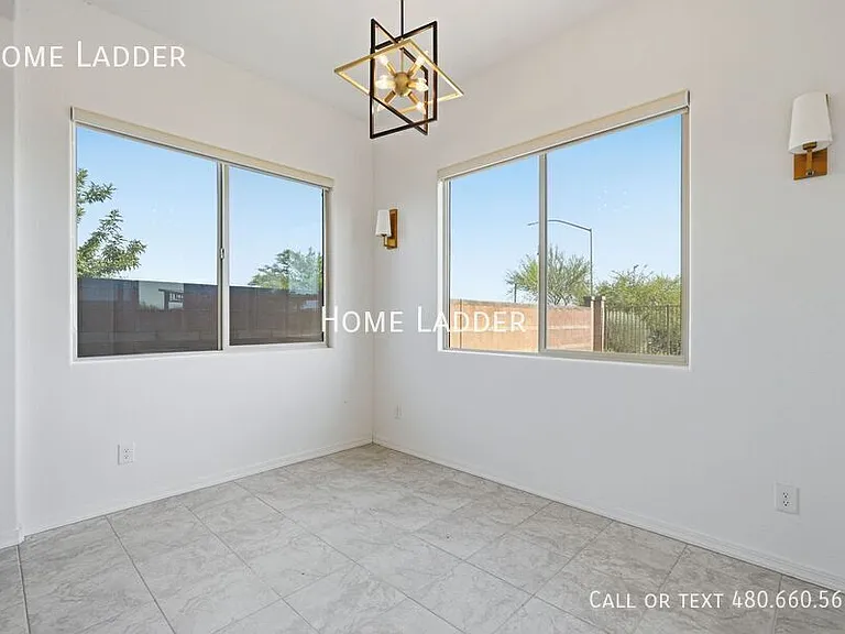10812 E Tesla Ave — Photo 22