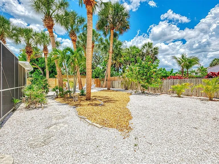 5253 Avenida Del Mare — Photo 49