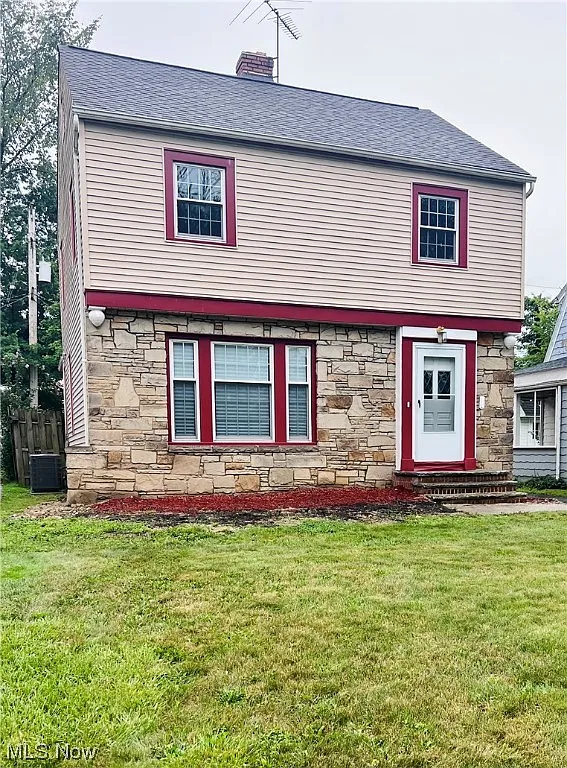 3694 Bainbridge Rd photo 1