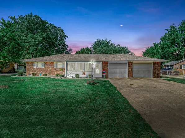 6915 Sherman St, Anderson, IN 46013