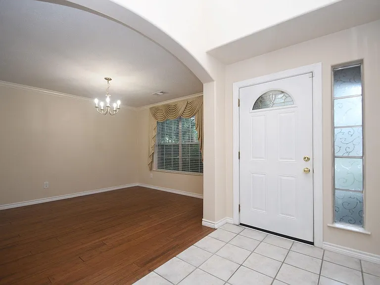 10430 Sanibel Falls Ct — Photo 7