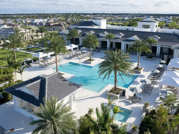 10005 Seagrass Way, Palm Beach Gardens, FL 33412