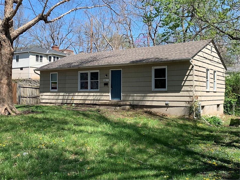 1st image of 6611 & 6829 College Ave