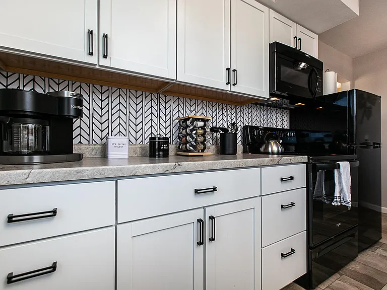 545 Cooper Pl — Photo 4