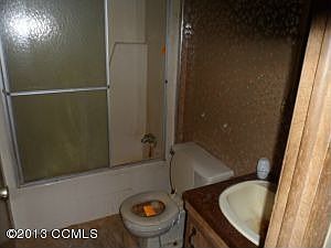 4th image of 426 W Branch Dr