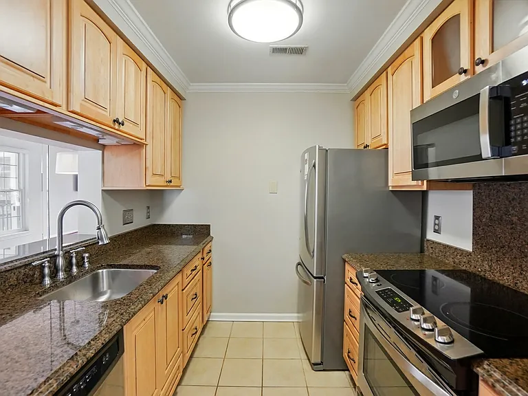 5007 Sharon Rd #R — Photo 17