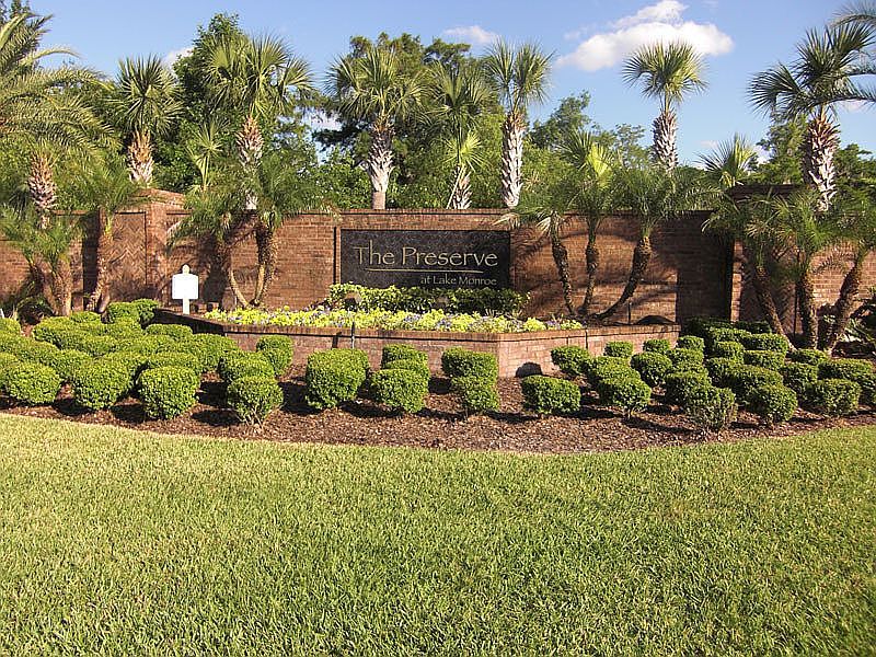 neighborhood entrance