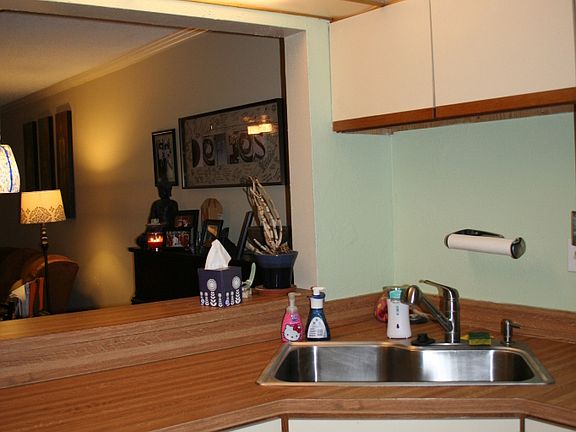 4th image of 7701 Baymeadows Circle W #1121