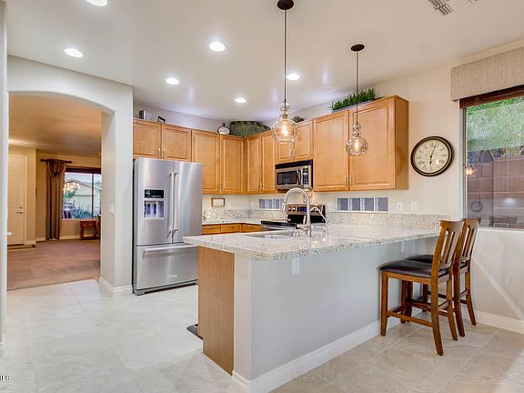 4th image of 17525 W Canyon Ln