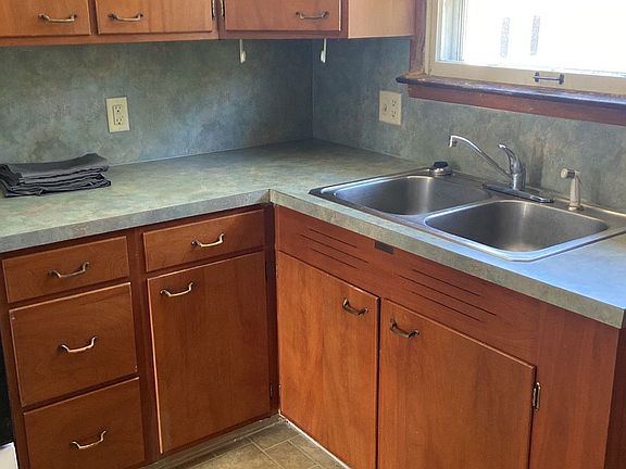 3rd image of 8139 Molly Pitcher Hwy #B
