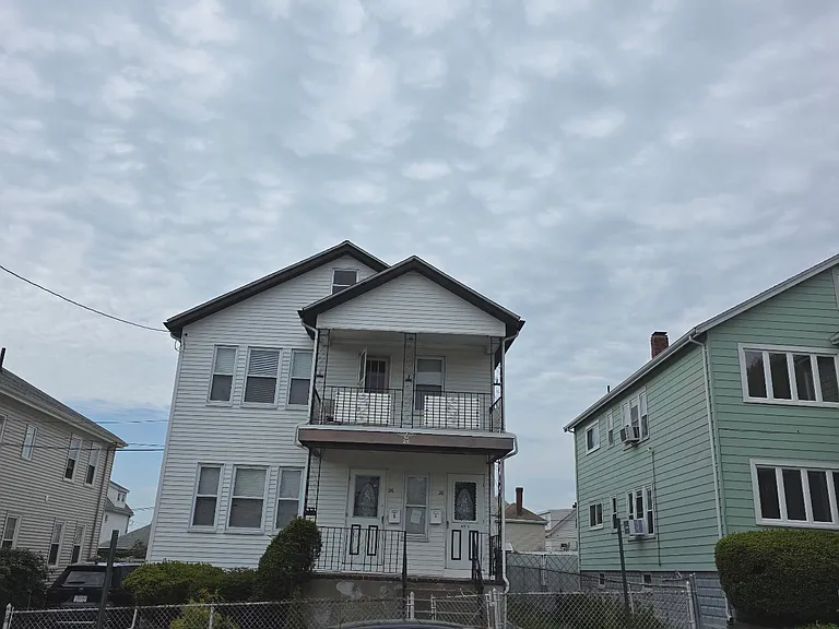 26 Arlington St #2 — Photo 9