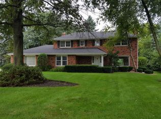 1612 Emerson Ct, Wheaton, IL 60189