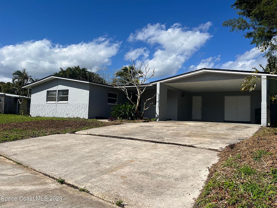 1st image of 350 Carrousel Ct