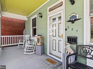 221 Main St, New Windsor, MD