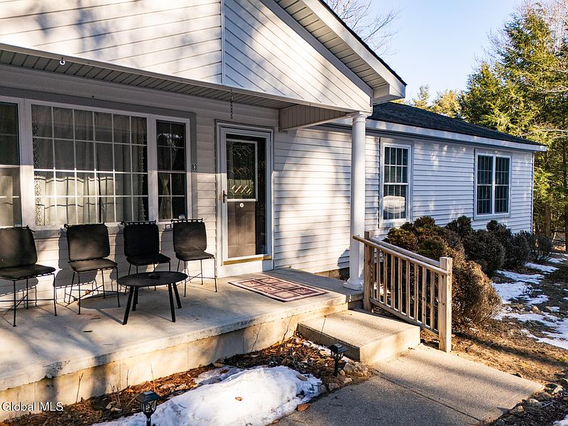 3rd image of 83 Fenway Drive
