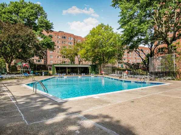 3777 Independence Avenue image 21 of 25