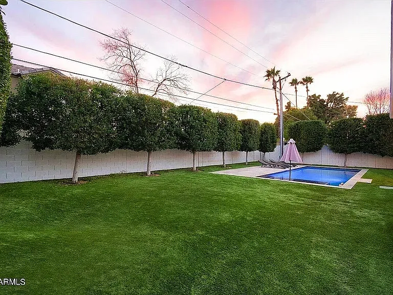 4311 E Earll Dr — Photo 25