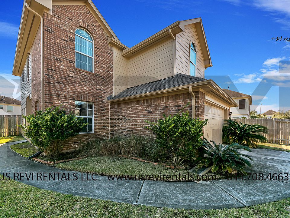 1st image of 16330 Rockcreek Ln