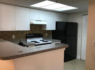 5031 Wiles Rd #7-204, Pompano Beach, FL 33073