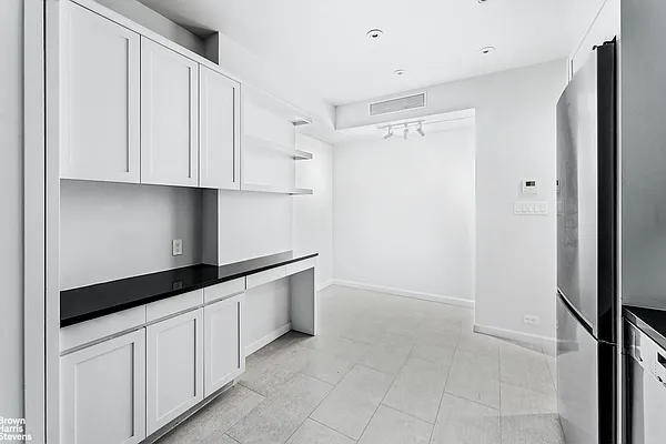 Rented by Brown Harris Stevens | media 19