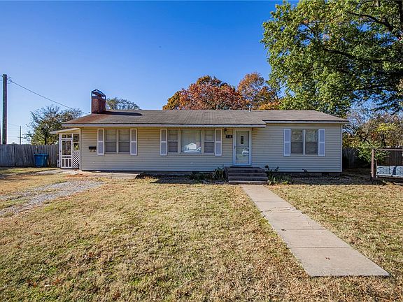 722 NW 6th St, Bentonville, AR 72712 | MLS #1260341 | Zillow