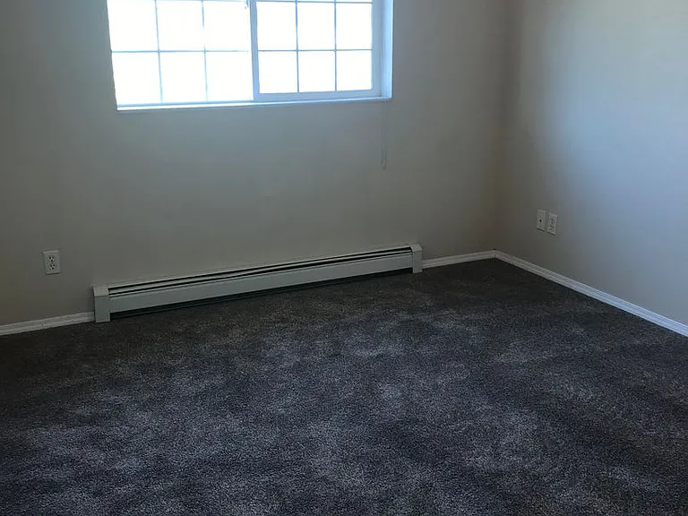 1306 W Babcock St #D — Photo 30