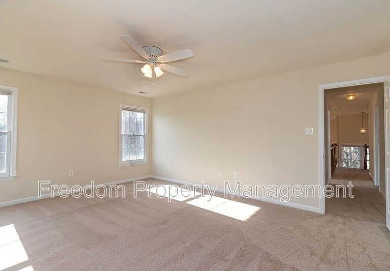 80 Brookshire Dr — Photo 37