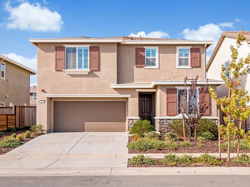 2nd image of 8813 Prelude Way
