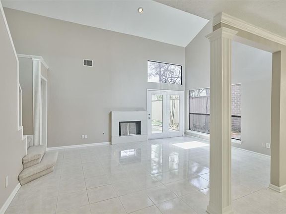 5th image of 8018 Oakwood Forest Dr