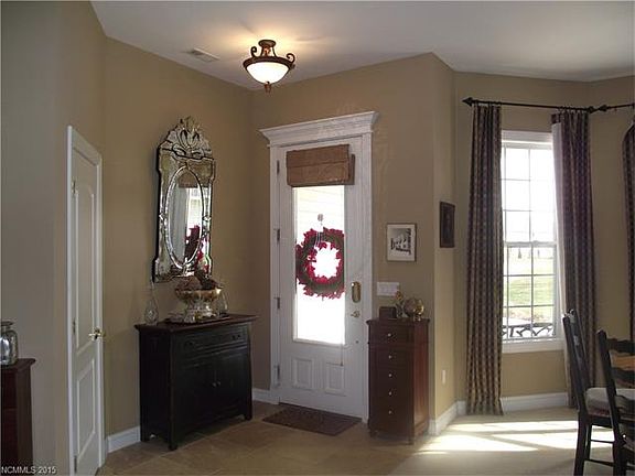 4th image of 172 Talon Trail Ln
