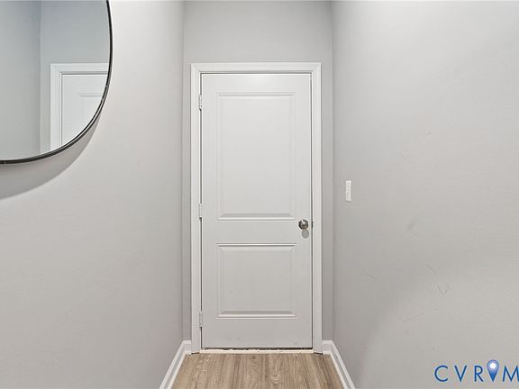 4th image of 216 Brattice Dr