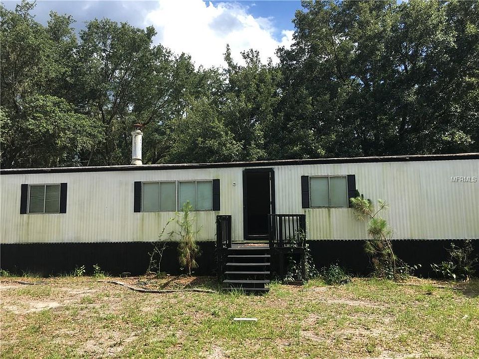 1st image of 23526 Rolling Meadow Ln