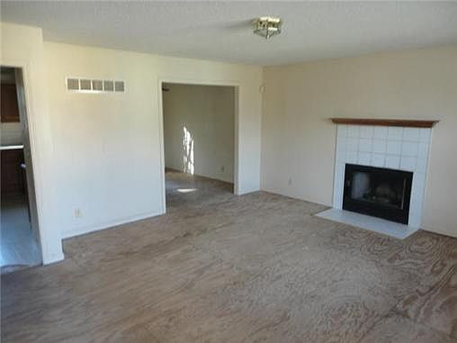 2nd image of 7424 Bales Ave