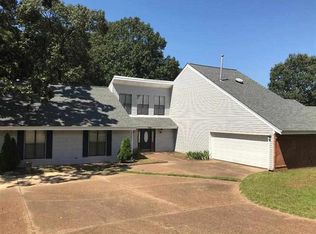 9650 Green Spruce Dr, Lakeland, TN 38002