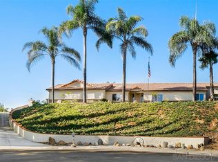 326 Barbados Cir, Fallbrook, CA 92028