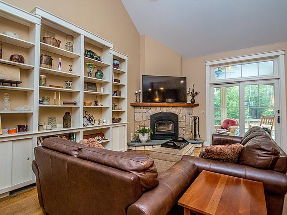 5th image of 47 Oxbow Lane