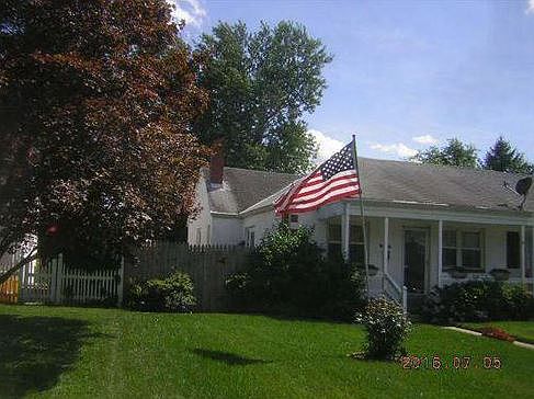 2nd image of 4703 Glenarm Ave
