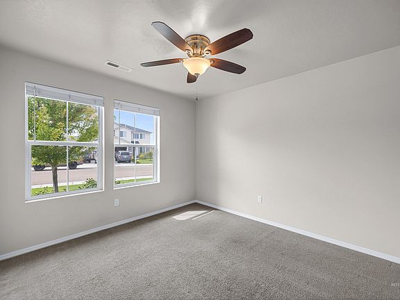 5th image of 5515 Barkley Way