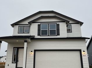 5022 Holly St, Springfield, OR 97478