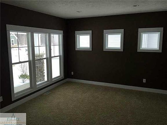 5th image of 2195 E Cider Mill Dr