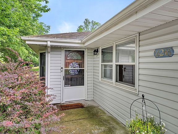 3rd image of 16246 S McGrath Dr