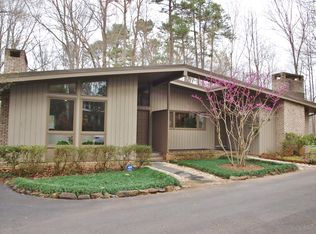 3606 Alamance Dr, Raleigh, NC 27609