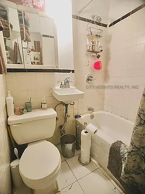 Rented by City Heights Realty | media 43