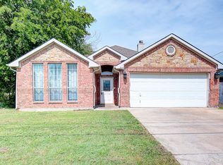 525 South Ctr, Grand Prairie, TX 75051