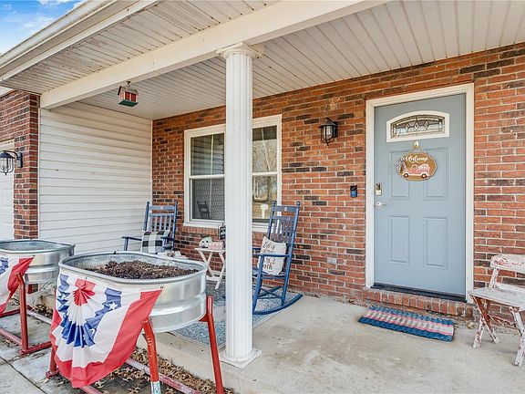 4th image of 5160 Whitsell Way