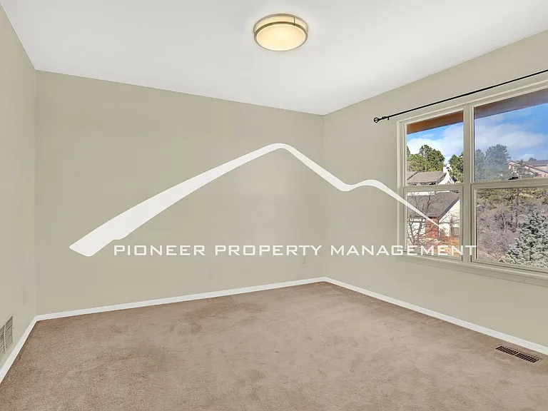 7530 Delmonico Dr — Photo 22