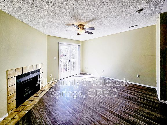 4th image of 1010 Mazatlan Cir APT B